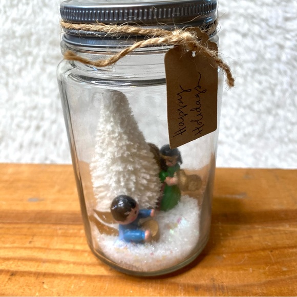 Winter Wonderland Christmas Angel Snow Globe Scene Christmas Decor - Picture 6 of 7